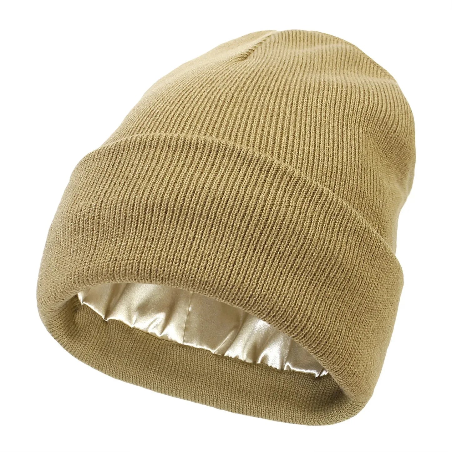 Zwei LYVRA Satin Beanies: Schwarz und Weiß, als Cover Image